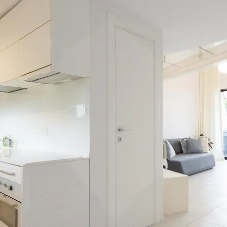 B44 Balcony * Desenzano del Garda