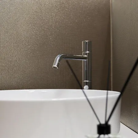 B44 Balcony View Апартаменты