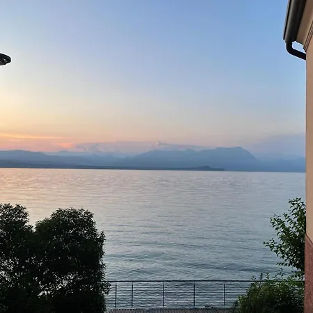B44 Balcony View Desenzano del Garda